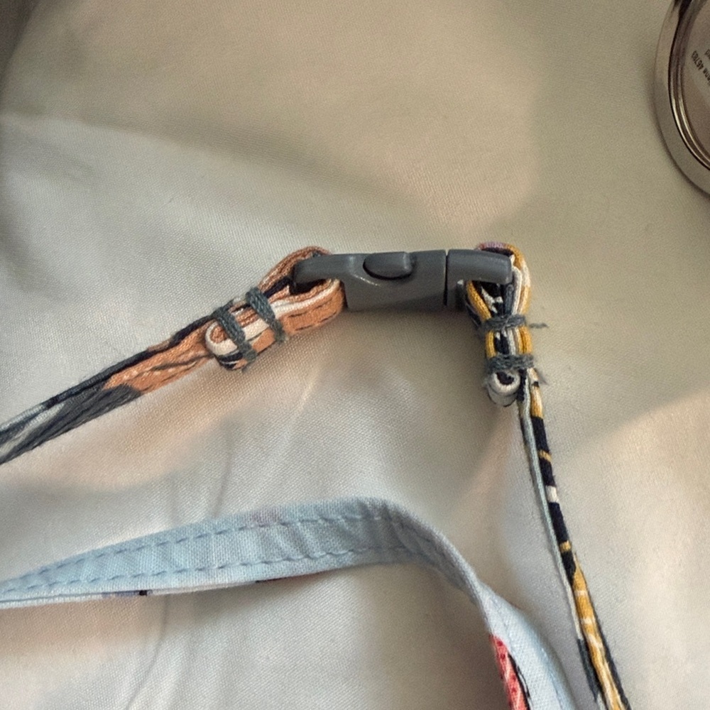 Vera Bradley Lanyard Set of 2 – Palm Floral & Anchors Aweigh New with Tags - Picture 6 of 9
